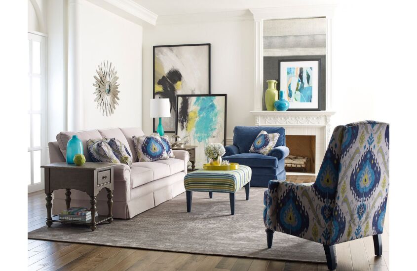 MED CKTL OTTOMAN Room