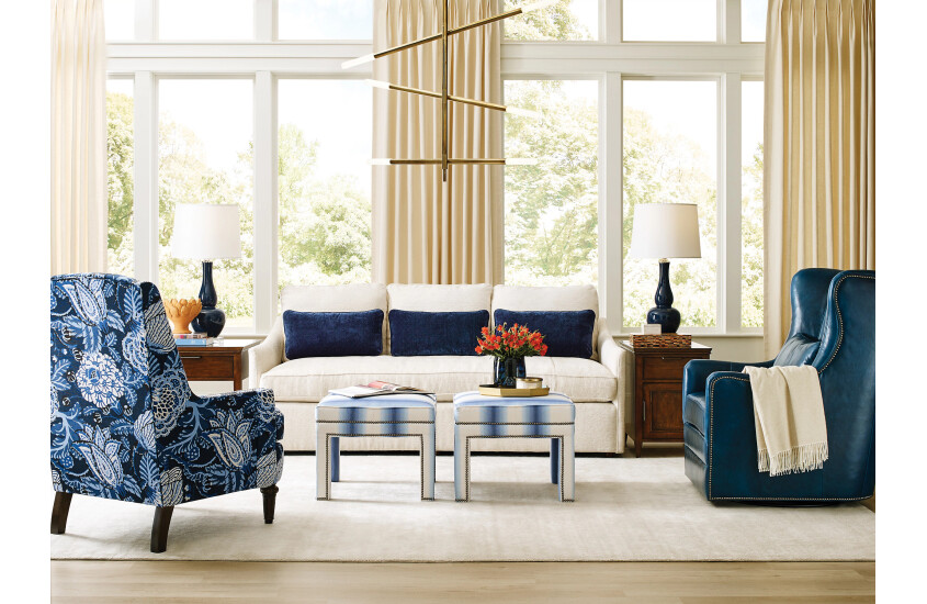 ARI CURVED SOFA (BENCH W 3 BPS) Room