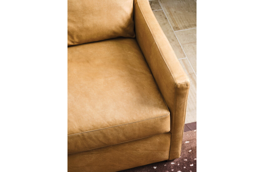ELLEREY SOFA - LEATHER Room 3